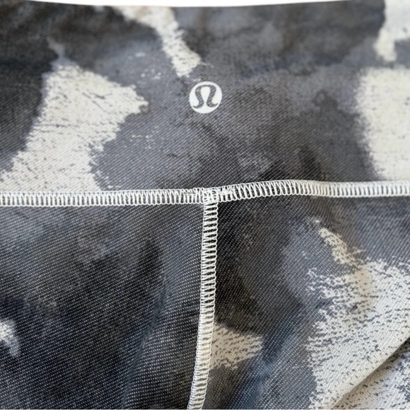 lululemon athletica, Wunder Under Pant /
Leggings, Gray, Size 6 🏃‍♀️‍➡️ - Picture 8 of 12
